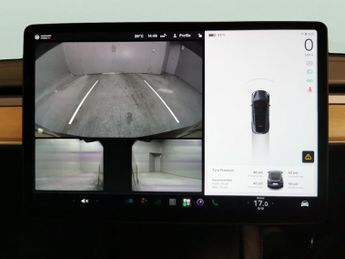 Tesla Model Y (Dual Motor) Long Range 4WDE (384 bhp) - HEATED STEERING - WIFI