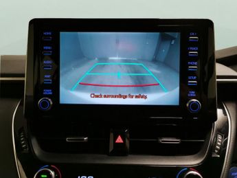 Toyota Corolla 1.8 VVT-h Icon CVT (140 ps) - LANE DEPARTURE ALERT - BLUETOOTH