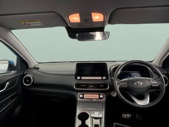 Hyundai Kona 39kWh SE Connect (10.5kW Charger) (136 ps) - LANE DEPARTURE  - B