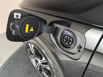 Volvo XC40 1.5h T5 Twin Engine Recharge 10.7kWh Inscription Plug-in (262 ps