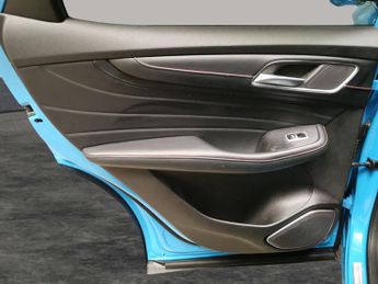 MG Mg Hs 1.5 T-GDI 16.6kWh Exclusive Plug-in (258 ps) - KEYLESS ENTRY