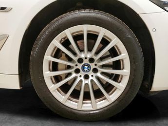 BMW 5 Series 2.0 530e 12kWh SE Plug-in Steptronic (292 ps) - PARK ASSIST - LE