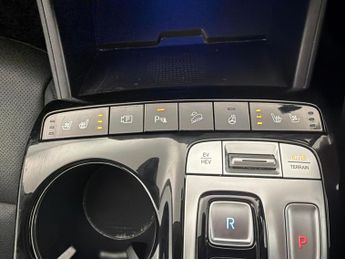 Hyundai Tucson 1.6 T-GDi 13.8kWh Ultimate Plug-in 4WD (265 ps) - NAV - HEATED S