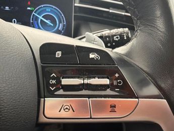 Hyundai Tucson 1.6 T-GDi 13.8kWh Ultimate Plug-in 4WD (265 ps) - NAV - HEATED S