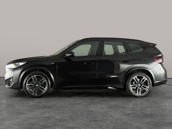 BMW iX1 30 66.5kWh M Sport xDrive (11kW Charger) (313 ps) - HEATED SEATS