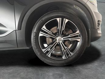 Volvo XC40 1.5h T5 Twin Engine Recharge 10.7kWh Inscription Plug-in (262 ps