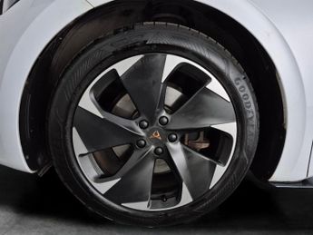 Cupra Born 58kWh V2 (204 ps) - HEATED SEATS - NAV - WIFI