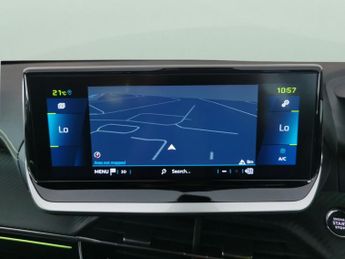 Peugeot E-2008 50kWh GT (7kW Charger) (136 ps) - BLACK ROOF RAILS - LED - REVER