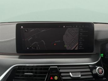 BMW 5 Series 2.0 520d MHT M Sport Touring Steptronic (190 ps) - LED - REVERSE