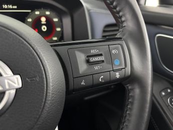 Nissan Qashqai 1.5 h e-POWER Tekna (190 ps) - 360 CAM - PARK ASSIST - LED