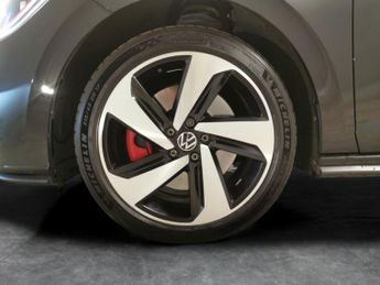 Volkswagen Polo 2.0 TSI GTI DSG (207 ps) - ADAPTIVE CHASSIS CONTROL (ACC) - DIGI