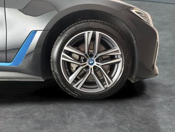 BMW i4 40 83.9kWh Sport Gran Coupe eDrive (340 ps) - LED - REVERSE CAM