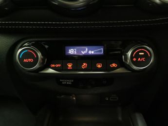 Nissan Juke 1.0 DIG-T N-Connecta DCT (114 ps) - WIFI - LANE DEPARTURE  - BLU