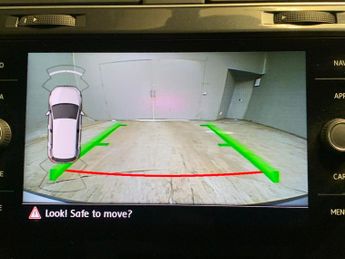 Volkswagen Golf 1.5 TSI EVO Match Edition DSG (150 ps) - LIGHT AND SIGHT PACK - 