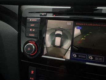 Nissan Qashqai 1.3 DIG-T N-Connecta DCT (160 ps) - NAV - LANE DEPARTURE  - BLUE
