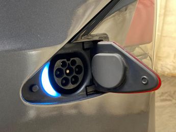 Tesla Model X 90D (Dual Motor) 4WDE (417 bhp) - REVERSE CAM - ALCANTARA - NAV