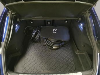 Porsche Taycan 420kW 4S 93kWh [22kW] [5 Seat] - ADAPT CRUISE - PAN ROOF - BOSE