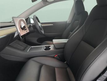 Tesla Model Y SUV RWD (346 ps) - HEATED STEERING - WIFI - BLIND SPOT ASSIST