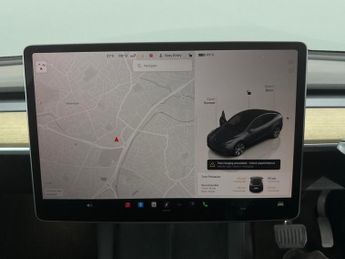 Tesla Model Y SUV RWD (346 ps) - HEATED STEERING - WIFI - BLIND SPOT ASSIST