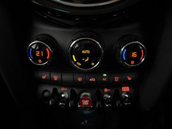 Mini Hatch 1.5 Cooper Classic Steptronic (136 ps) - ROOF AND MIRROR CAPS - 