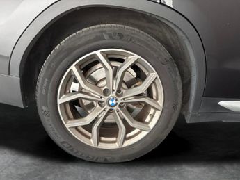 BMW X3 2.0 30e 12kWh xLine Plug-in xDrive (292 ps) - REV CAM - PARK ASS