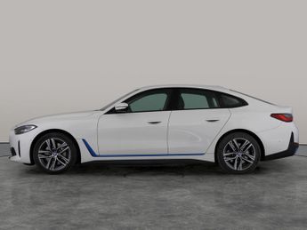 BMW i4 40 83.9kWh Sport Gran Coupe eDrive (340 ps) - REVERSE CAM - HEAT