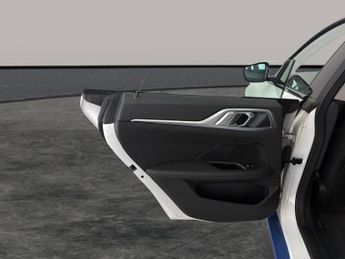 BMW i4 40 83.9kWh Sport Gran Coupe eDrive (340 ps) - REVERSE CAM - HEAT