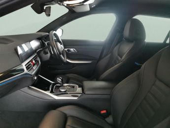BMW 3 Series 2.0 330e 12kWh M Sport Pro Edition Touring Plug-in xDrive (292 p