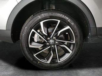 MG MG ZS 1.0 T-GDI Exclusive (111 ps) - NAV - HEATED LEATHER - BLIND SPOT