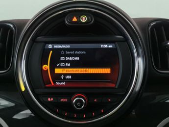 Mini Countryman 1.5 7.6kWh GPF Cooper SE Plug-in ALL4 (224 ps) - ROOF AND MIRROR