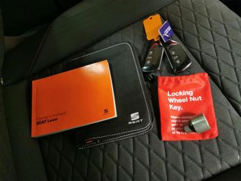Seat Leon 1.5 eTSI MHEV FR First Edition DSG (150 ps) - REVERSE CAM - NAV 