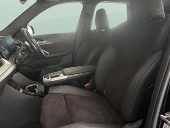BMW iX1 30 66.5kWh M Sport xDrive (11kW Charger) (313 ps) - HEATED SEATS