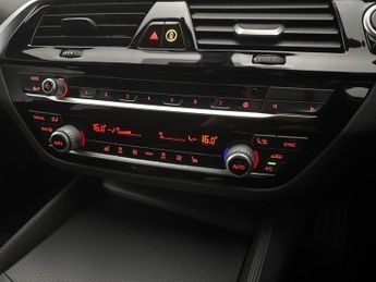 BMW 5 Series 2.0 520d MHT M Sport Touring Steptronic (190 ps) - LED - REVERSE