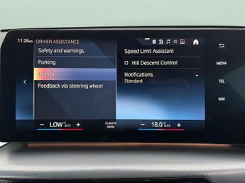 BMW iX1 30 66.5kWh M Sport xDrive (11kW Charger) (313 ps) - BLACK ROOF R