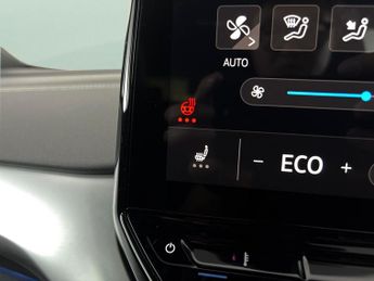 Volkswagen ID.4 Pro 77kWh Life (174 ps) - PARK ASSIST - LED - REVERSE CAM