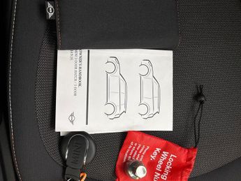 Mini Hatch 1.5 Cooper Classic Steptronic (136 ps) - ROOF AND MIRROR CAPS - 