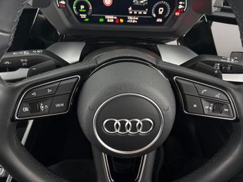 Audi A3 1.4 TFSIe 40 Sport Sportback Plug-in S Tronic 13kWh (204 ps) - L