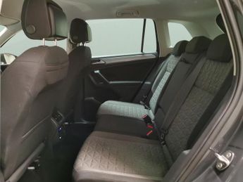 Volkswagen Tiguan 1.5 TSI Life DSG (150 ps) APPLE CARPLAY - SAT NAV - PARK SENSORS