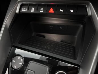 Audi A3 30 TFSI S Line S Tronic [Tech Pack] MMI NAV PLUS - LANE WARN - S