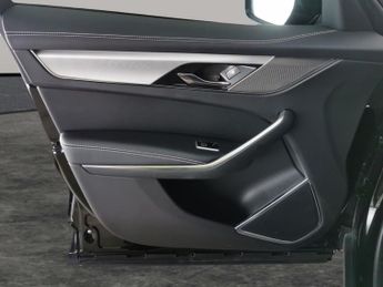 Jaguar F-PACE 2.0 D200 MHEV R-Dynamic S AWD (204 ps) - REVERSE CAM - NAV - HEA