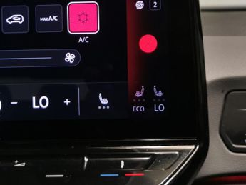 Volkswagen ID.3 Pro Performance 58kWh Life (204 ps) - BLIND SPOT ASSIST - COMFOR