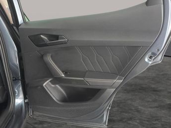 Cupra Formentor 1.4 eHybrid 12.8kWh V2 Plug-in DSG (204 ps) - LED - REVERSE CAM 