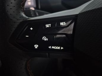 Cupra Born 58kWh V2 (204 ps) - HEATED SEATS - NAV - HEATED STEERING