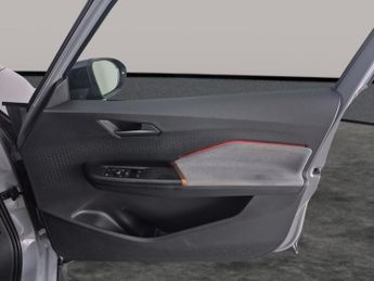 Cupra Born 58kWh V2 (204 ps) - HEATED SEATS - NAV - HEATED STEERING