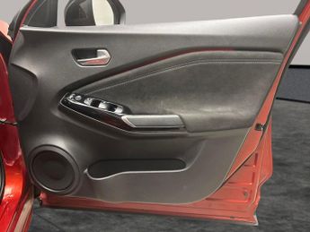 Nissan Juke 1.0 DIG-T Tekna+ DCT (114 ps) - HEATED SEATS - NAV