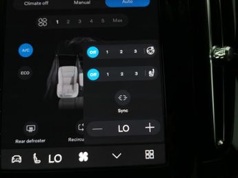 Volvo XC40 Recharge 69kWh Plus (231 ps) - LED - HEATED STEERING - DRIVER AS
