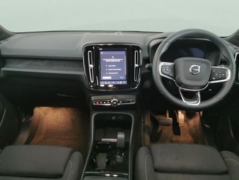 Volvo XC40 Recharge 69kWh Plus (231 ps) - LED - HEATED STEERING - DRIVER AS