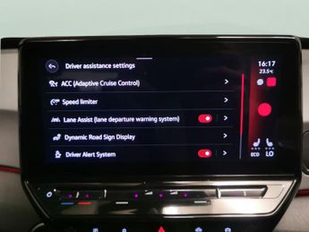 Volkswagen ID.3 Pro Performance 58kWh Life (204 ps) - BLIND SPOT ASSIST - COMFOR