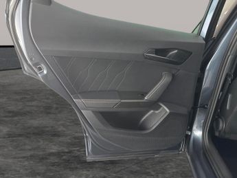Cupra Formentor 1.4 eHybrid 12.8kWh V2 Plug-in DSG (204 ps) - LED - REVERSE CAM 