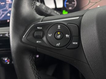 Vauxhall Mokka Electric 50kWh Ultimate (136 ps) - KEYLESS ENTRY - PARK ASSIST - LED